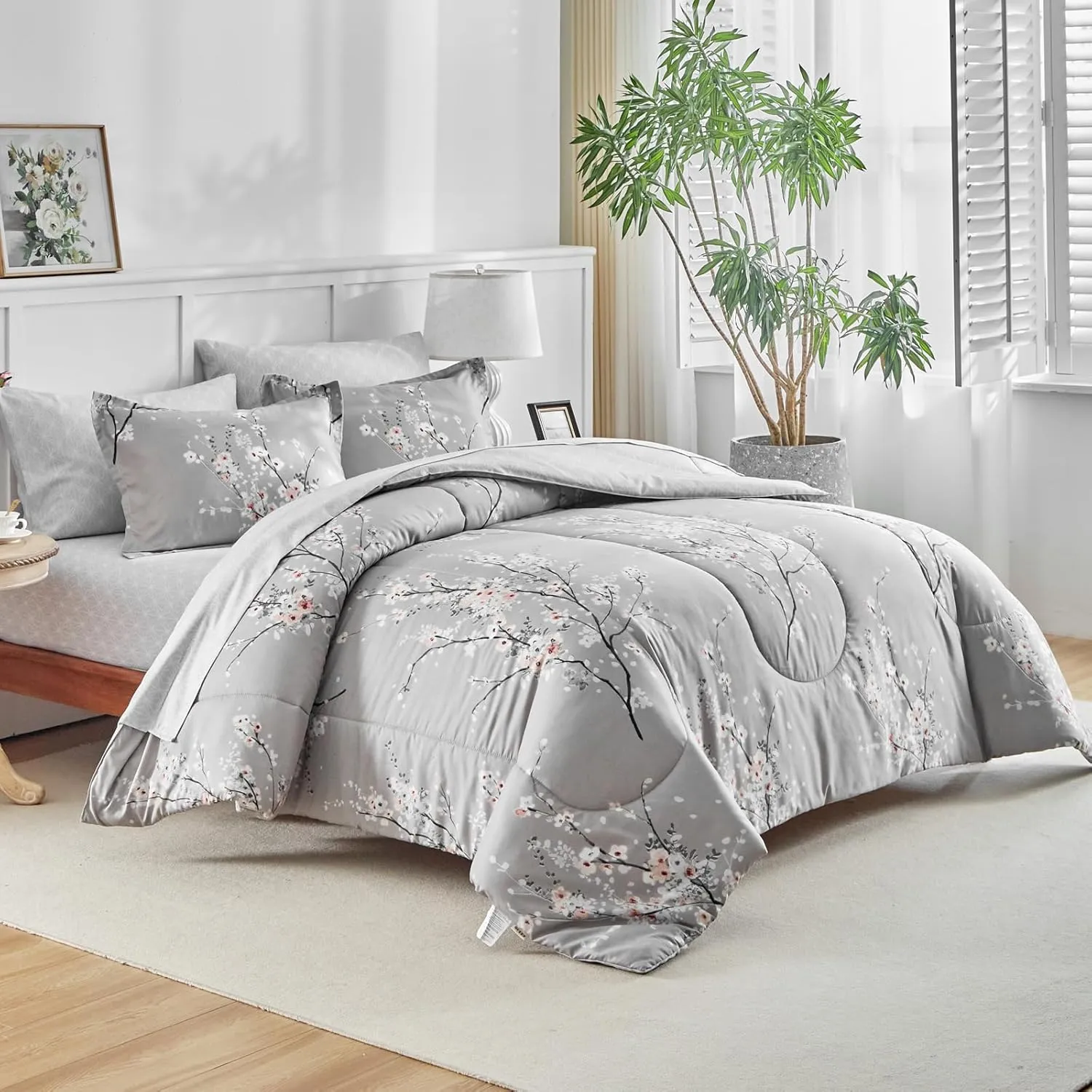 AIKASY Bed in a Bag 6 Pieces Twin Size - Floral Print - Soft Microfiber, Reversible Bed Comforter Set (1 Comforter, 2 Pillow Shams, 1 Flat Sheet, 1 Fitted Sheet, 1 Pillowcases)（Grey, Twin）