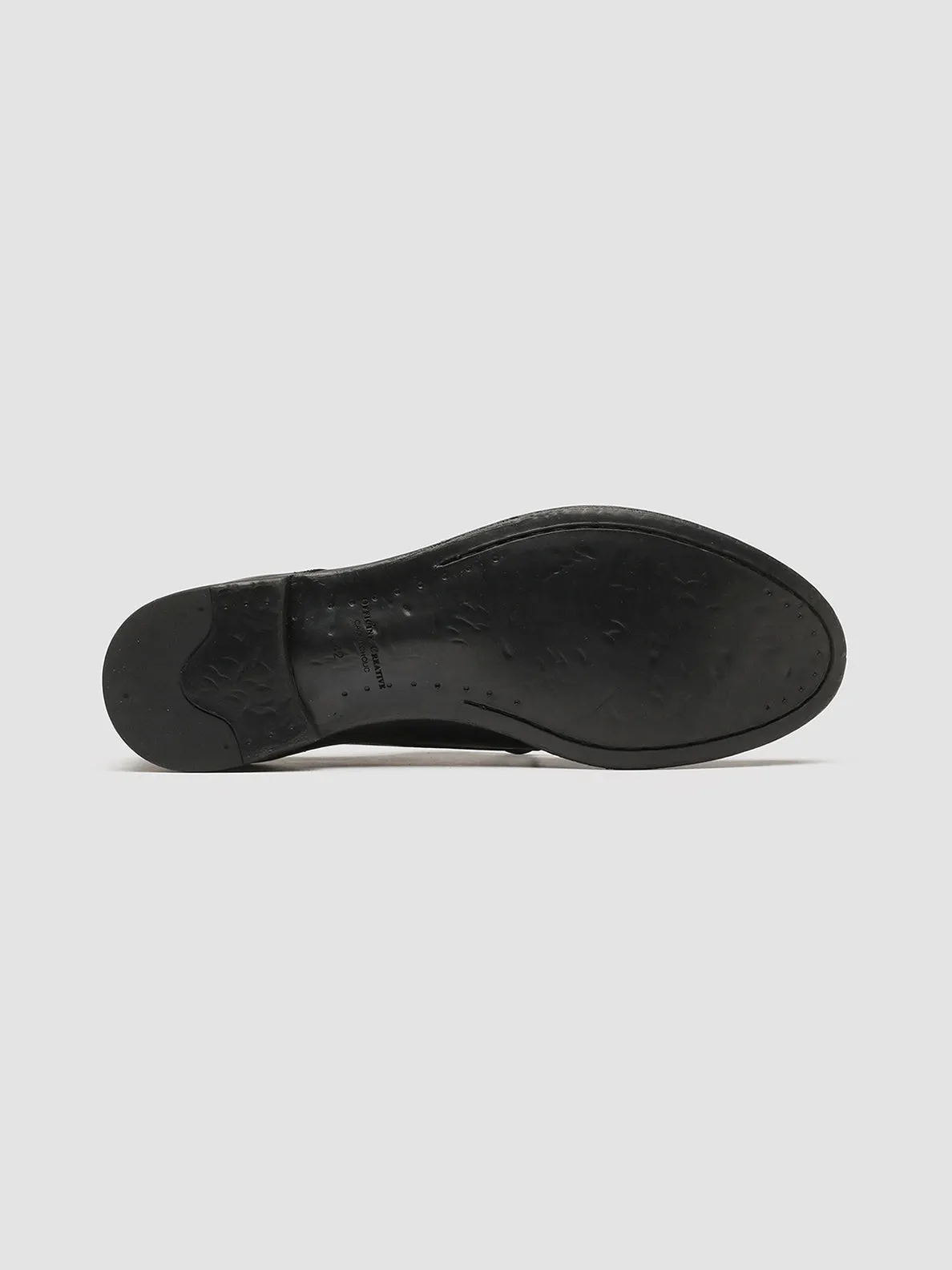 ARC 515 - Derby in Pelle Nera