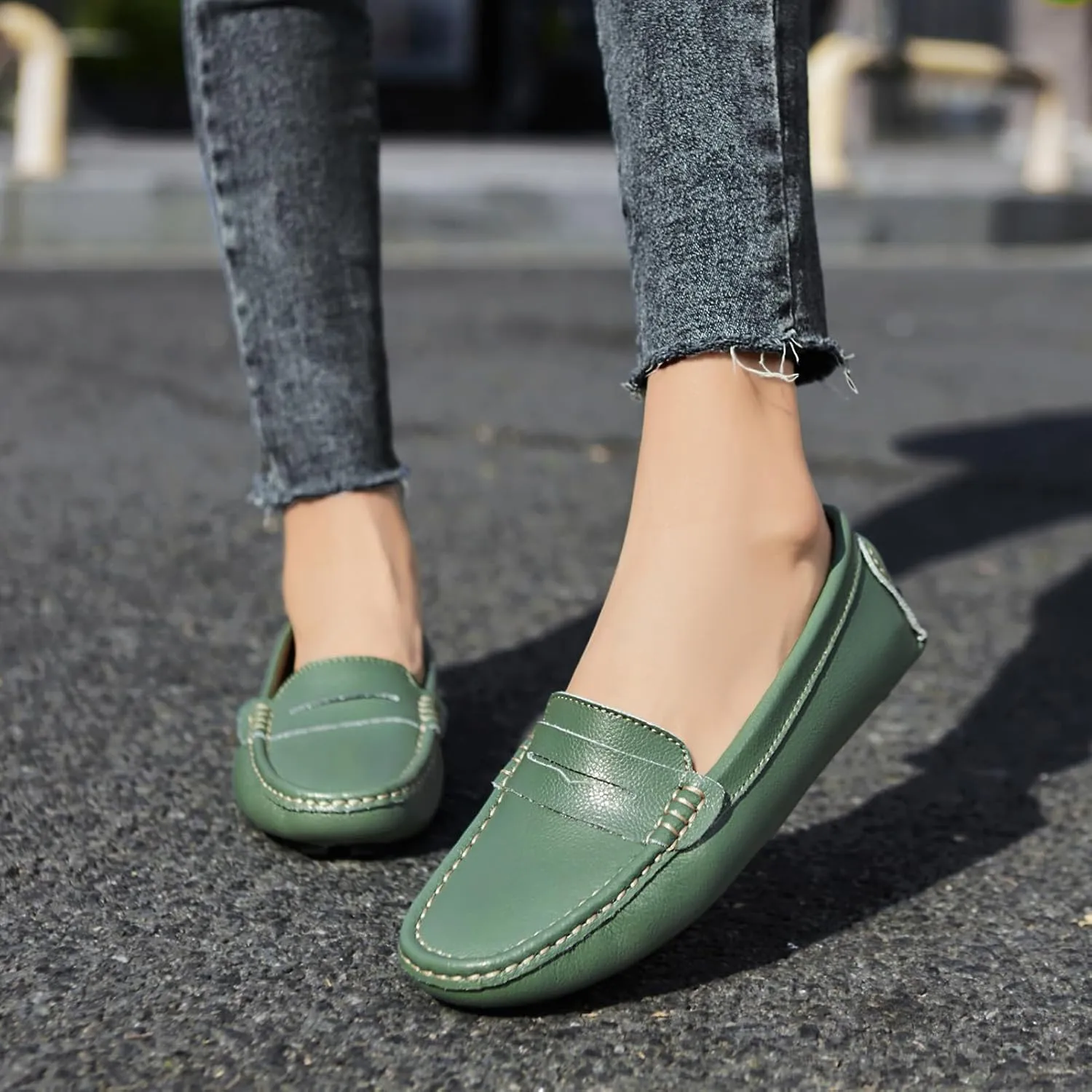 Artisure Women's Classic Comfort Leather Penny Loafers Casual Slip-Ons Lightweight Walking Flats Driving Mocs Boat Shoes