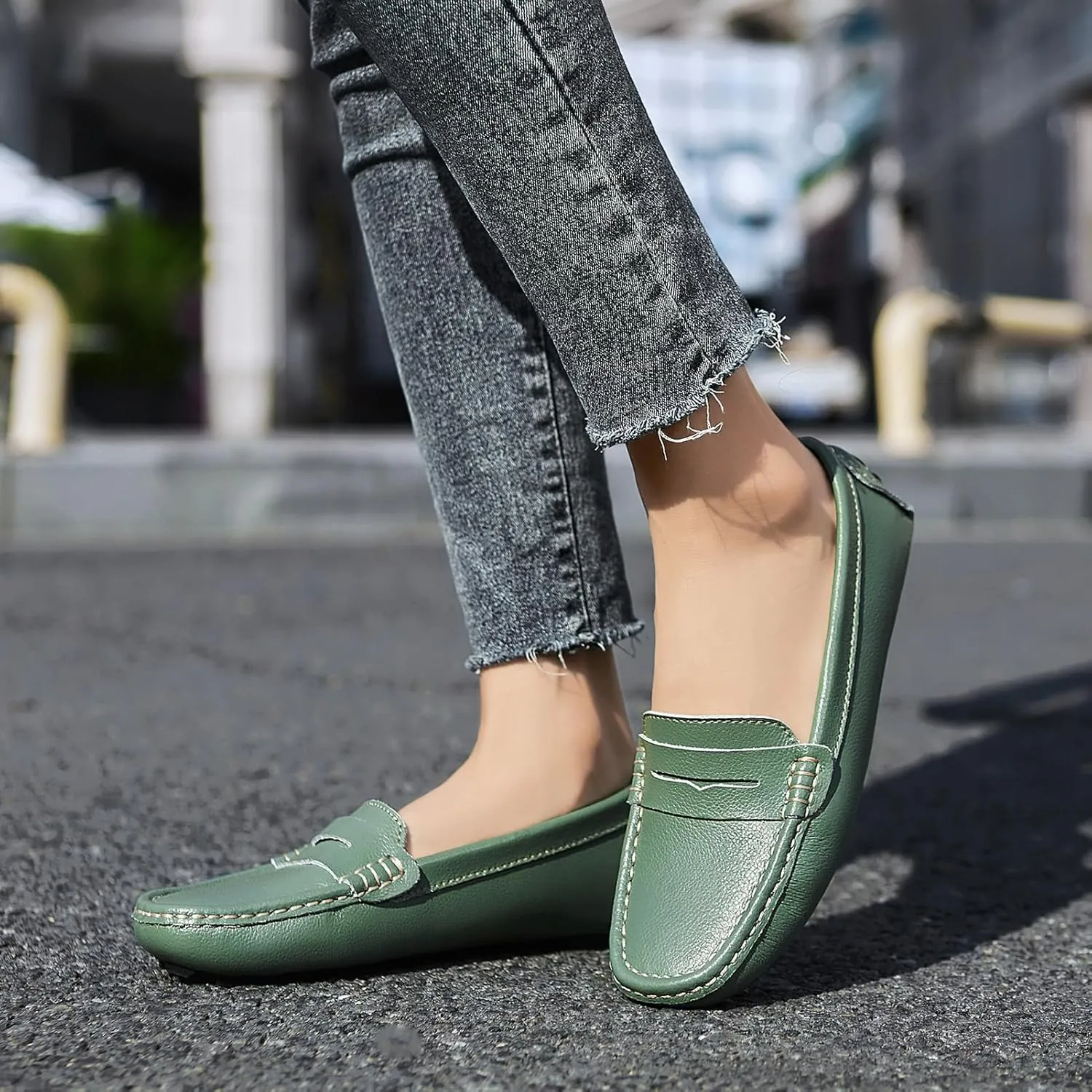 Artisure Women's Classic Comfort Leather Penny Loafers Casual Slip-Ons Lightweight Walking Flats Driving Mocs Boat Shoes