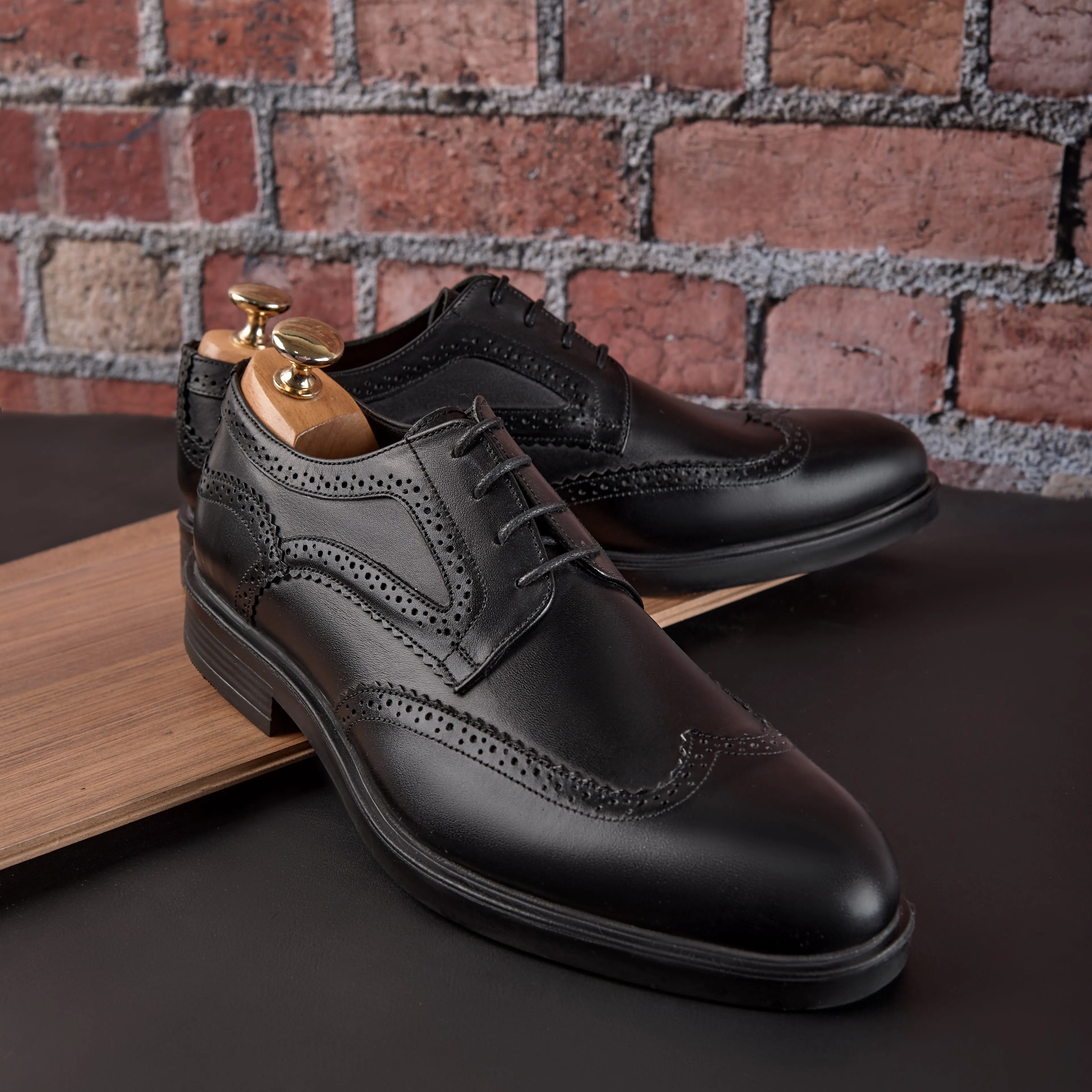 Callisto Derby Brogue