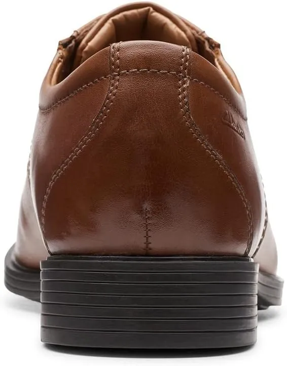 Clarks Men's Whiddon Cap Oxford