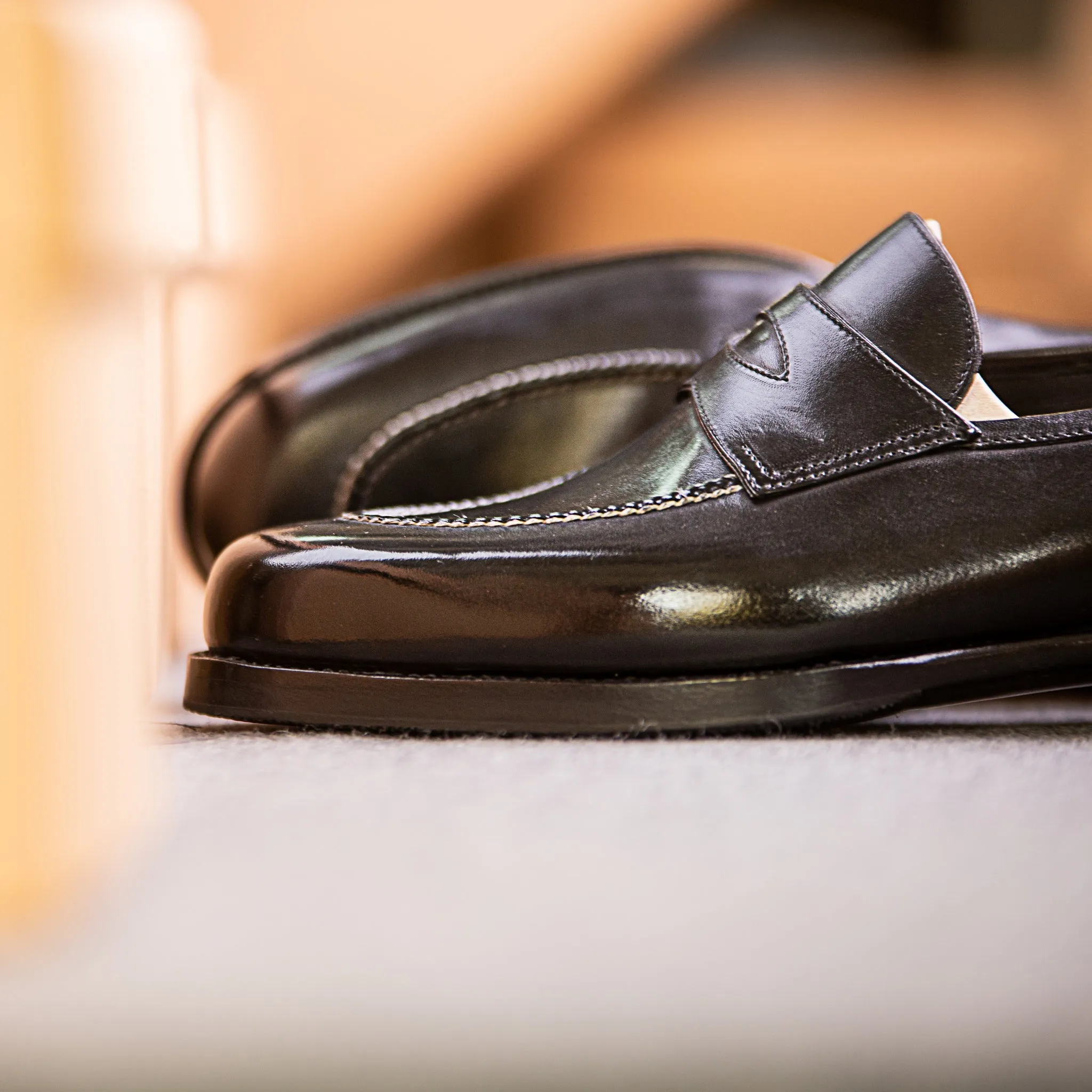 Classic Penny loafer with hand stitched apron