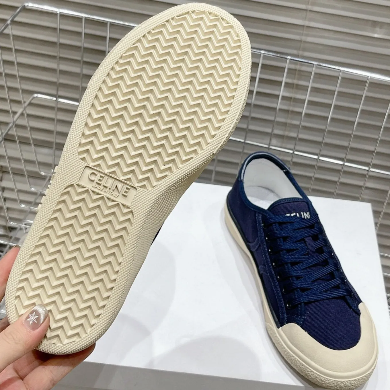Cutting-edge TRIOMPHE JANE LACE-UP Celine IN SNEAKERS NAVY PATCH CANVAS WITH AND Supportive LOW CALFSKIN