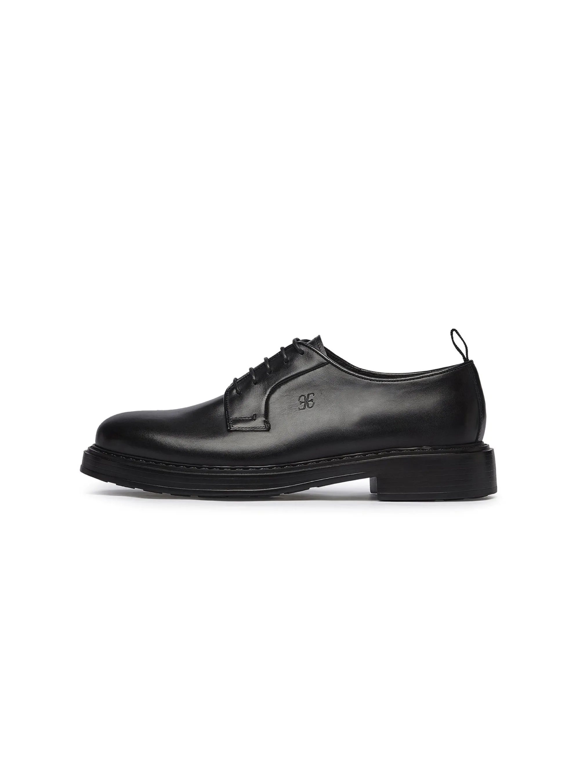 Derby in Pelle Liscia con Suola in Eva Nero