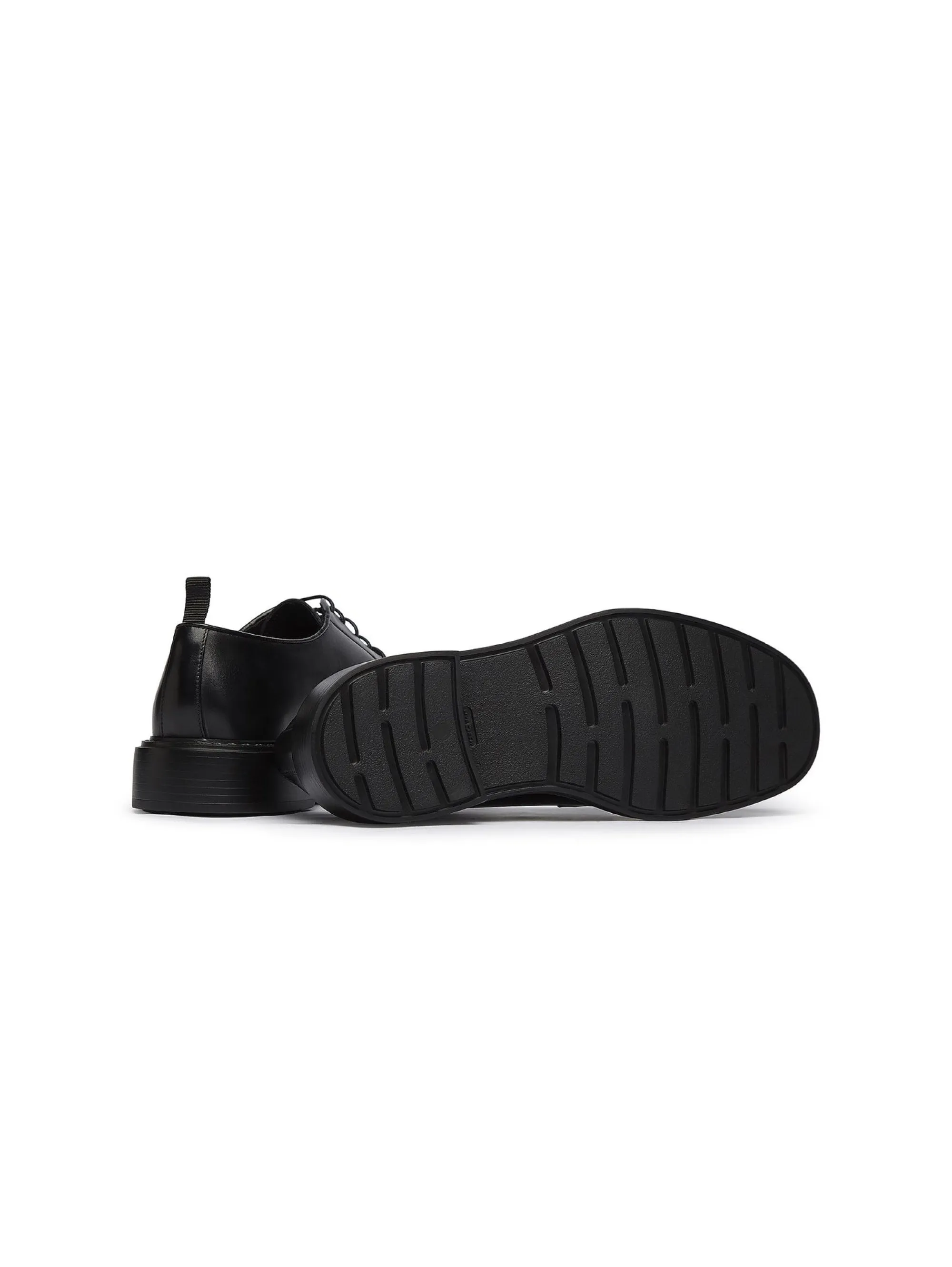 Derby in Pelle Liscia con Suola in Eva Nero