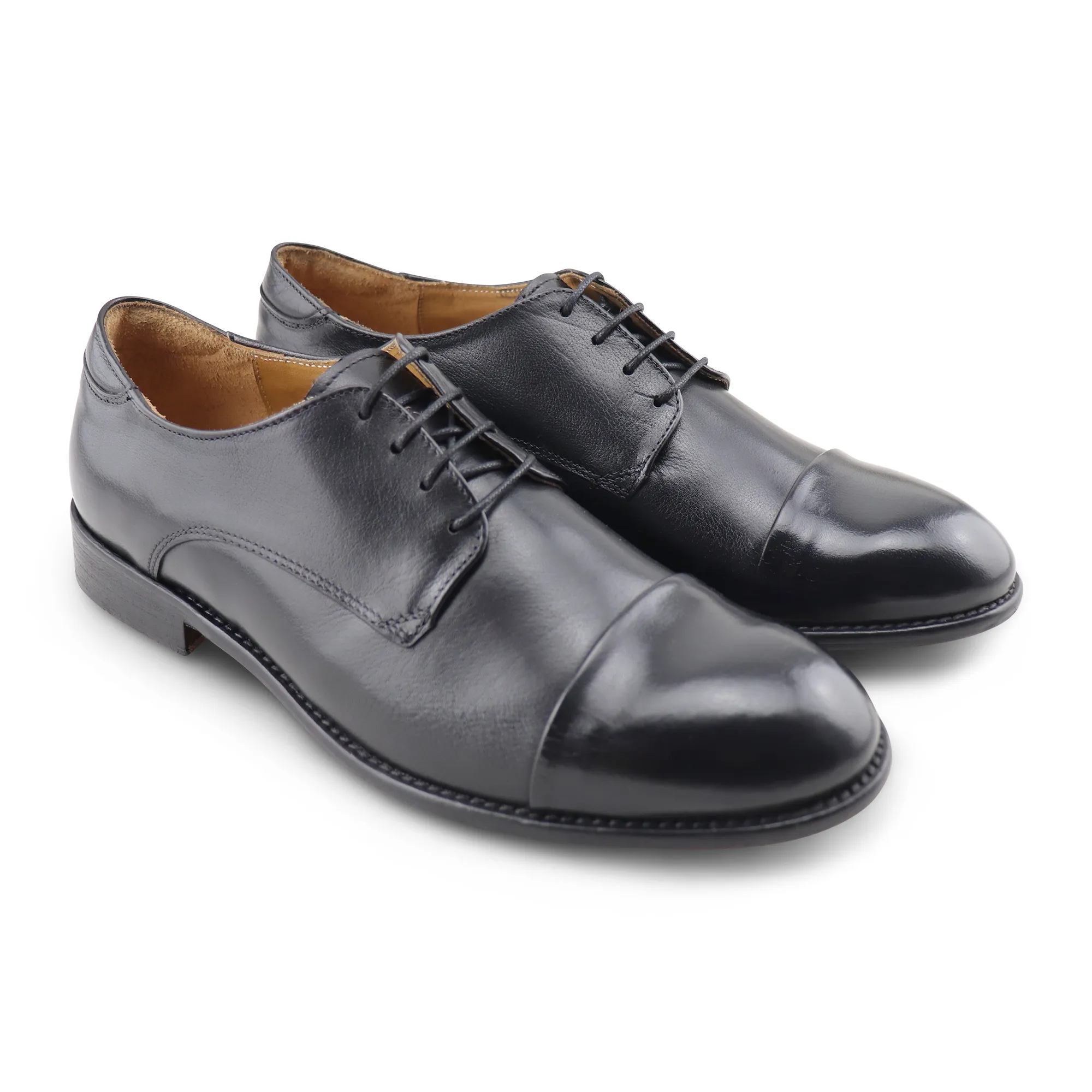 Derby in pelle nero