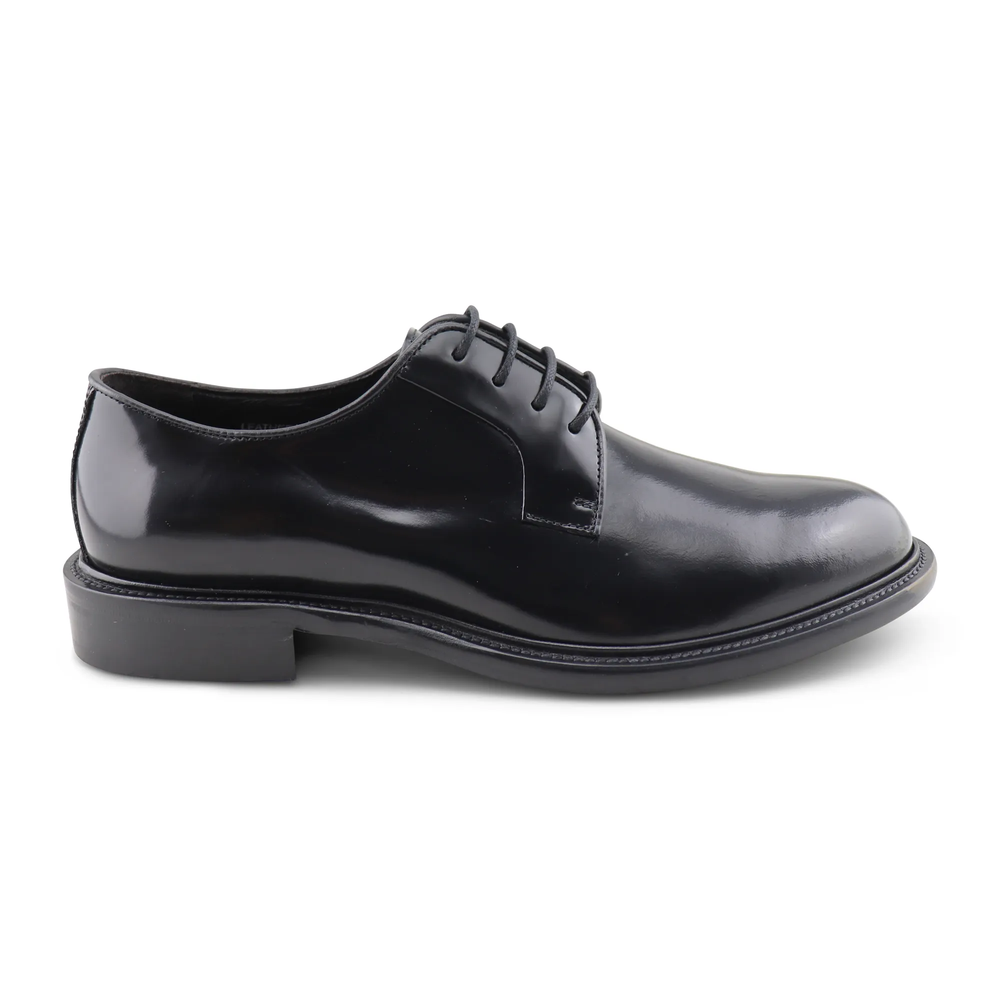 Derby nero in pelle spazzolata
