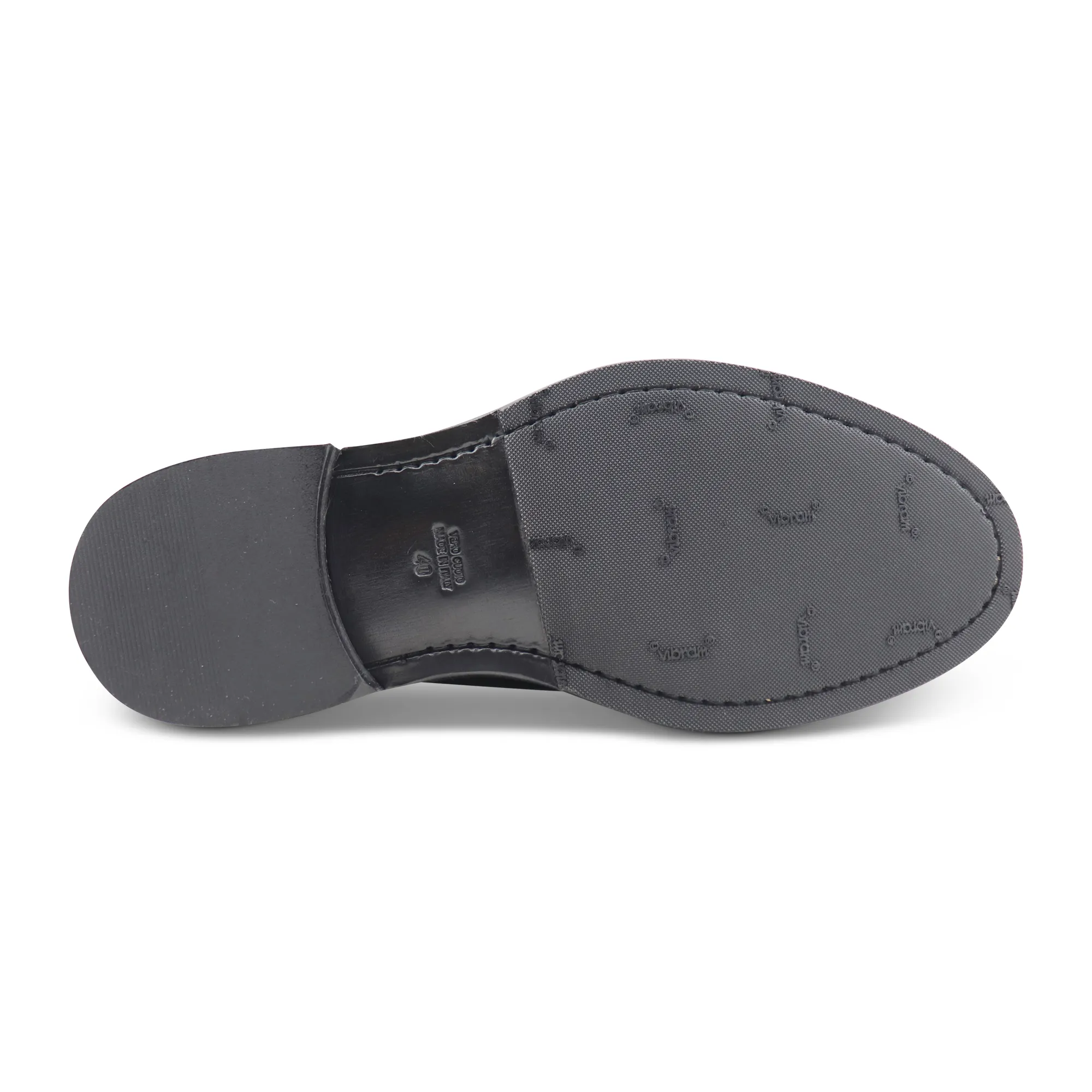 Derby nero in pelle spazzolata