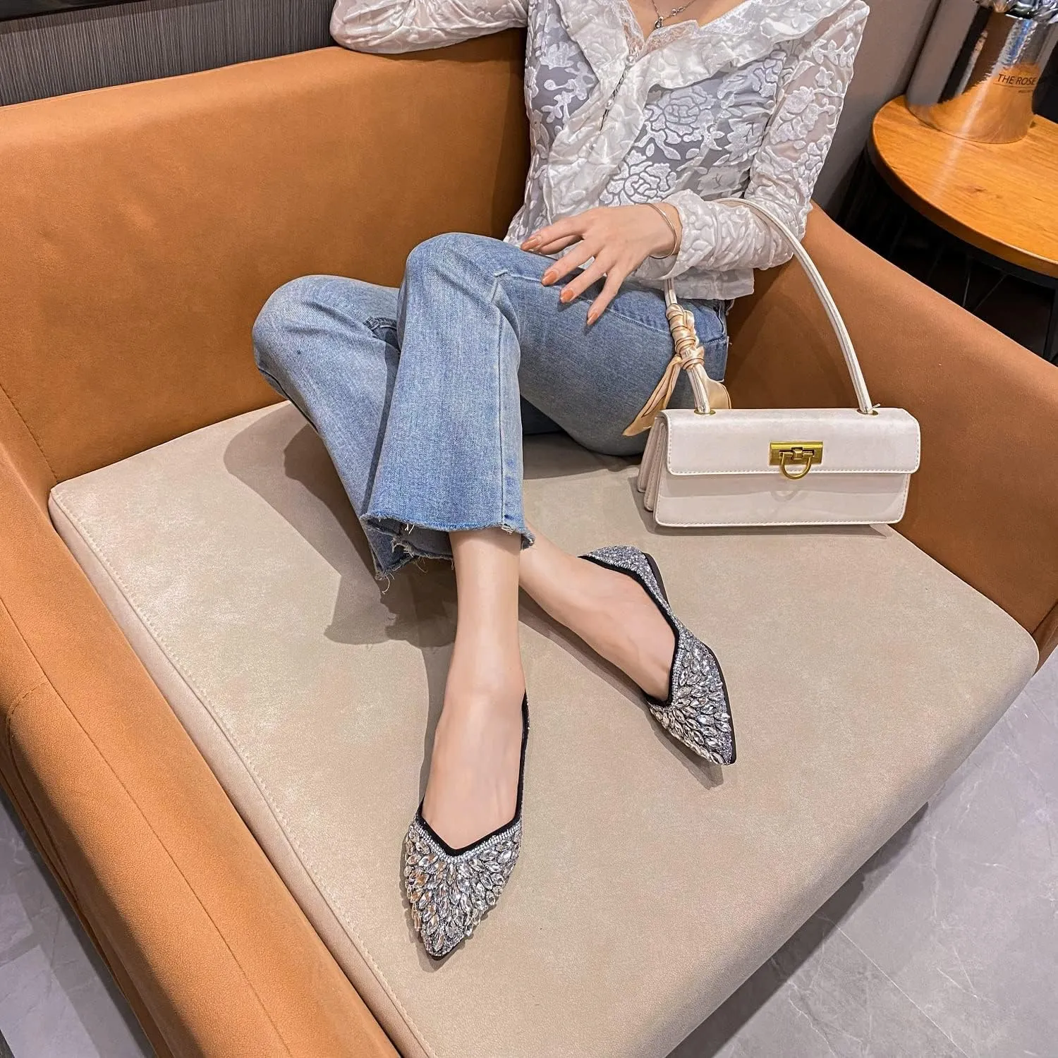 Flats Shoes Women Rhinestone Sequin Wedding Pointed Toe Dress Flat Shoes Comfortable Flats for Women Dressy