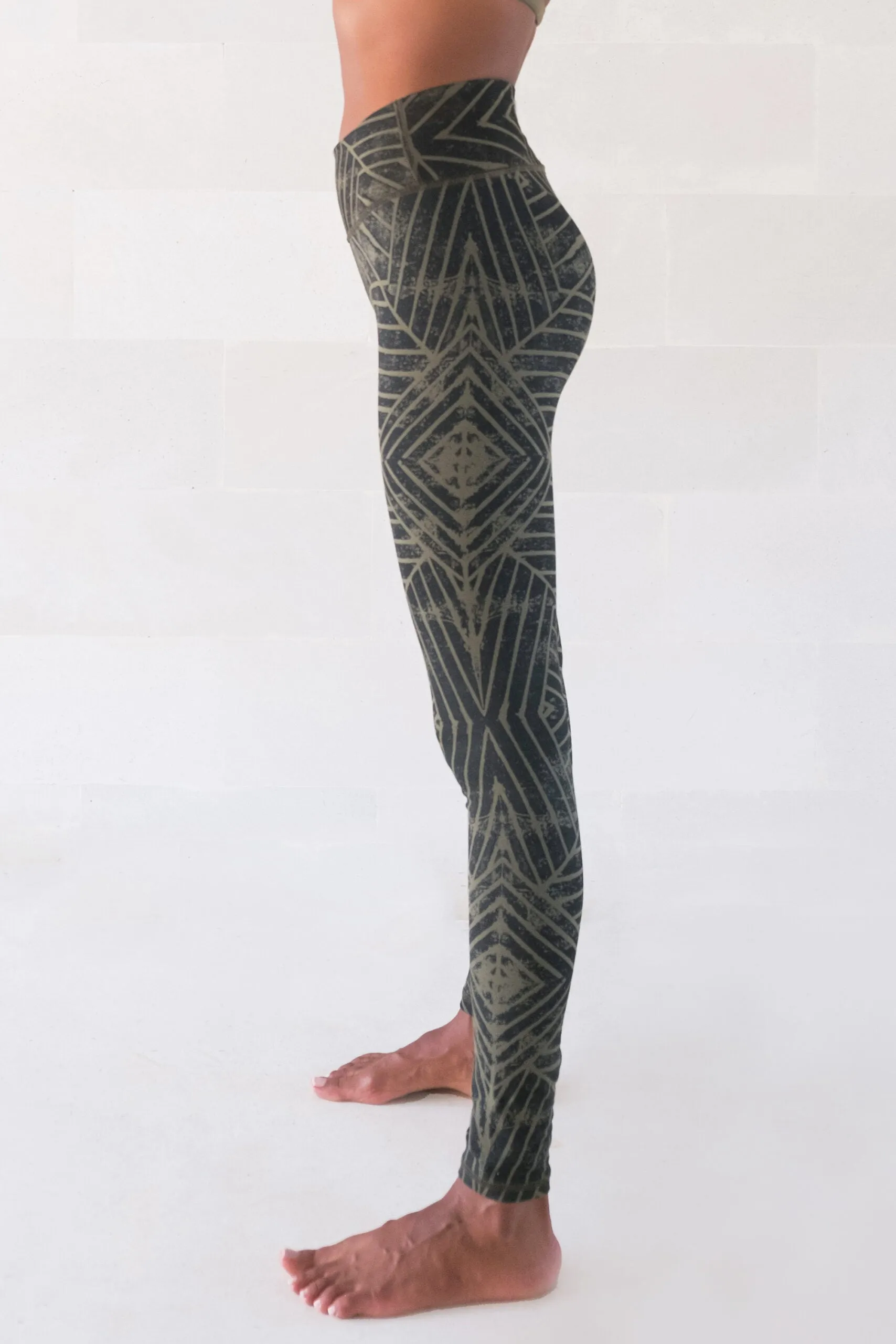 FREEDOM Leggings [5 Colors]