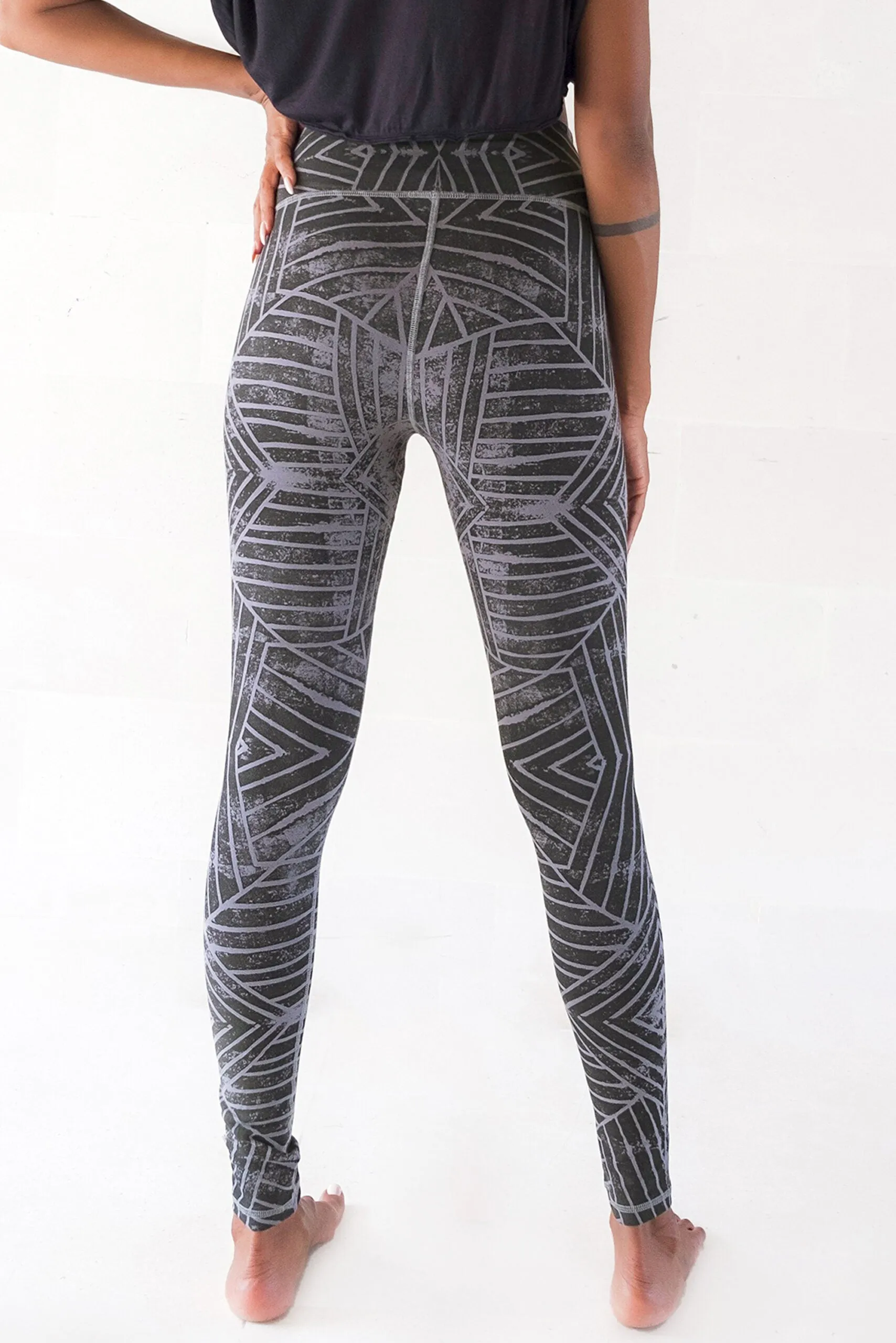 FREEDOM Leggings [5 Colors]