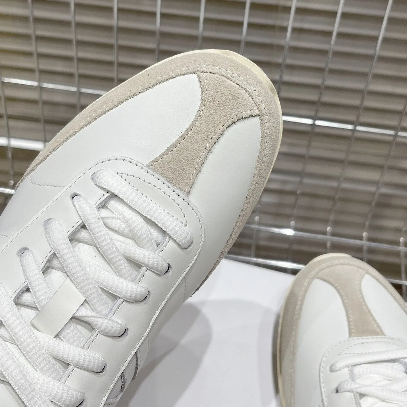 Innovative Celine SNEAKER LACE-UP IN CALFSKIN Bundle deal LOW OPTIC GRAY WHITE