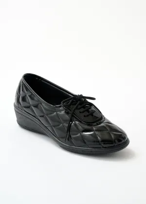 Lace-up effect elasticated comfort width derby