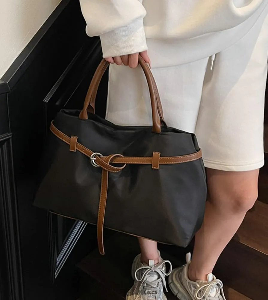 Large Capacity Belt Solid Tote Bag for Women Durable Outdoor Shoulder Bag Practical Work Holiday Underarm Bags 2025