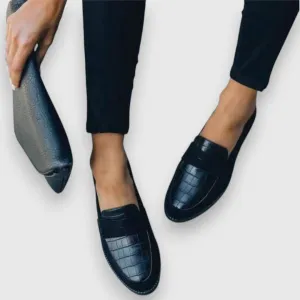 Liny - Loafer with Crocodile Pattern