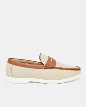 Men Brown Textured Loafer