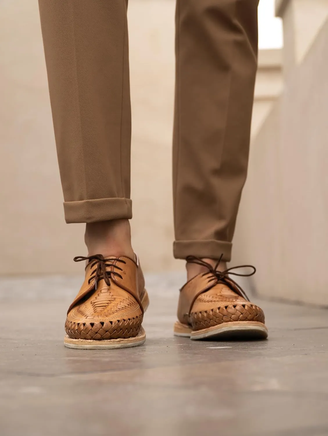 Mexico en la Piel: Handcrafted Men's Genuine Leather Lace-Up Huarache Sandals Shoes - Versatile & Durable