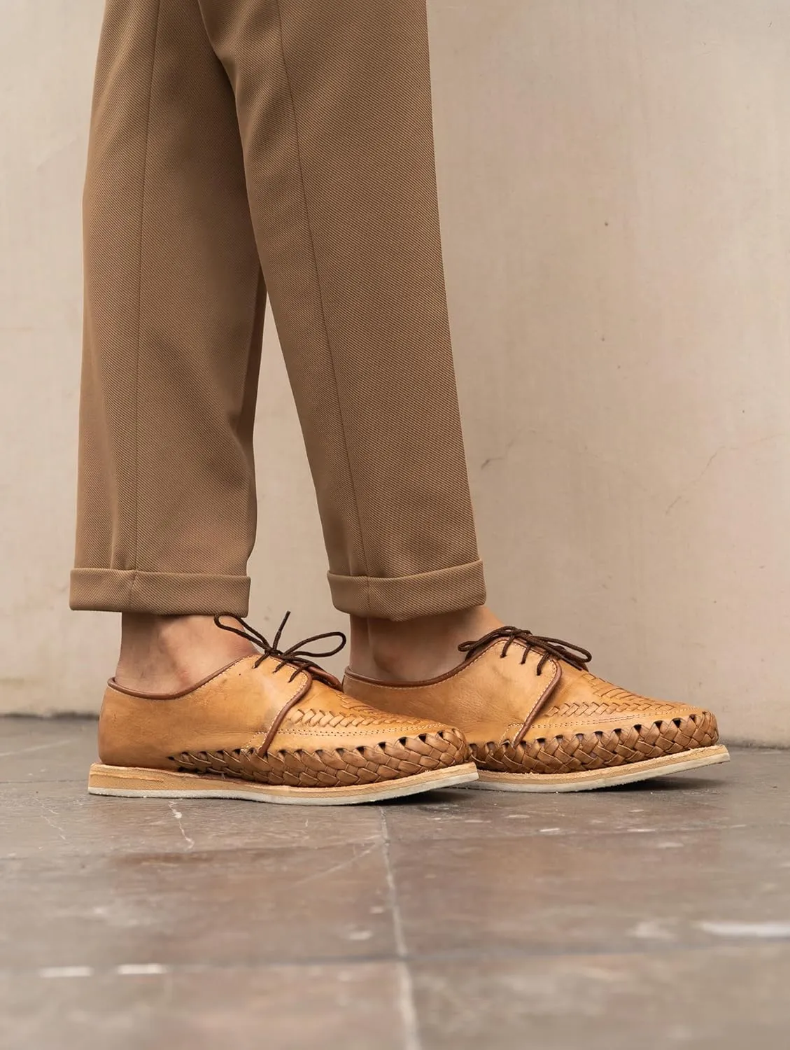 Mexico en la Piel: Handcrafted Men's Genuine Leather Lace-Up Huarache Sandals Shoes - Versatile & Durable