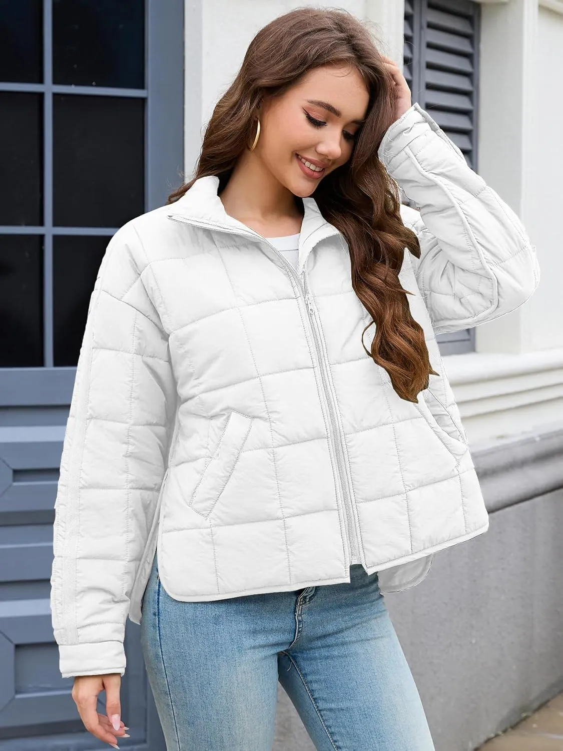 Muchpow Women's Lightweight Down Coat Long Sleeve Full Zipper Oversized Packable Short Puffer Jackets