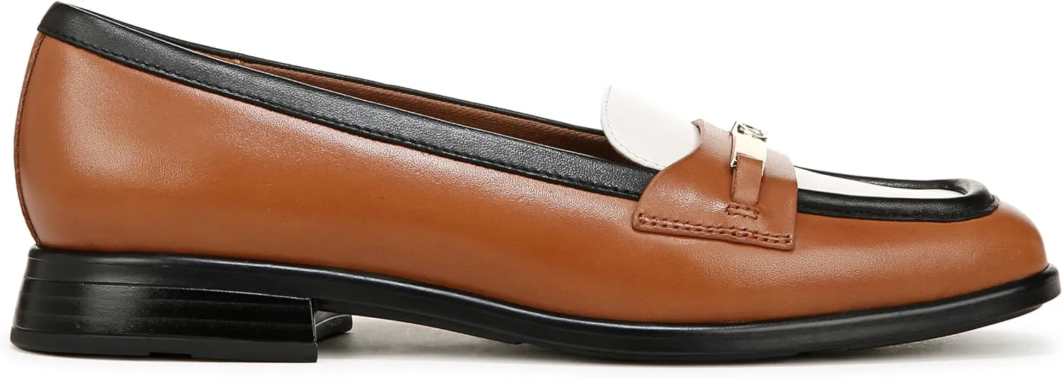 Naturalizer Women's Classic Loafer Flat