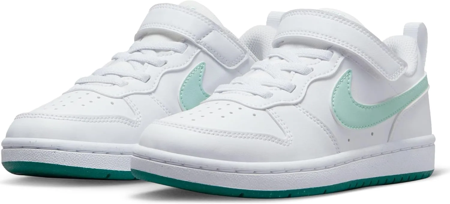NIKE Boy's Sneaker