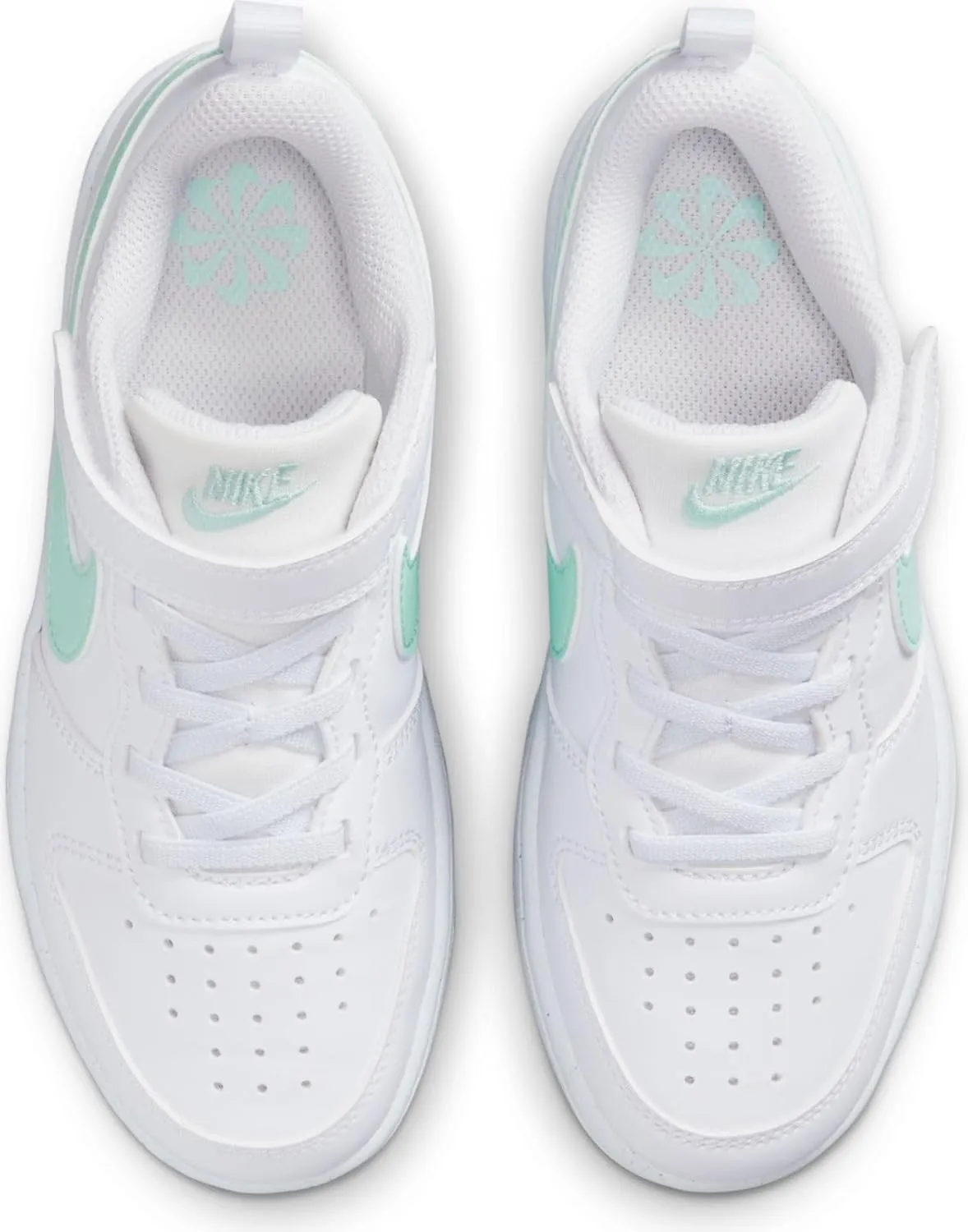 NIKE Boy's Sneaker