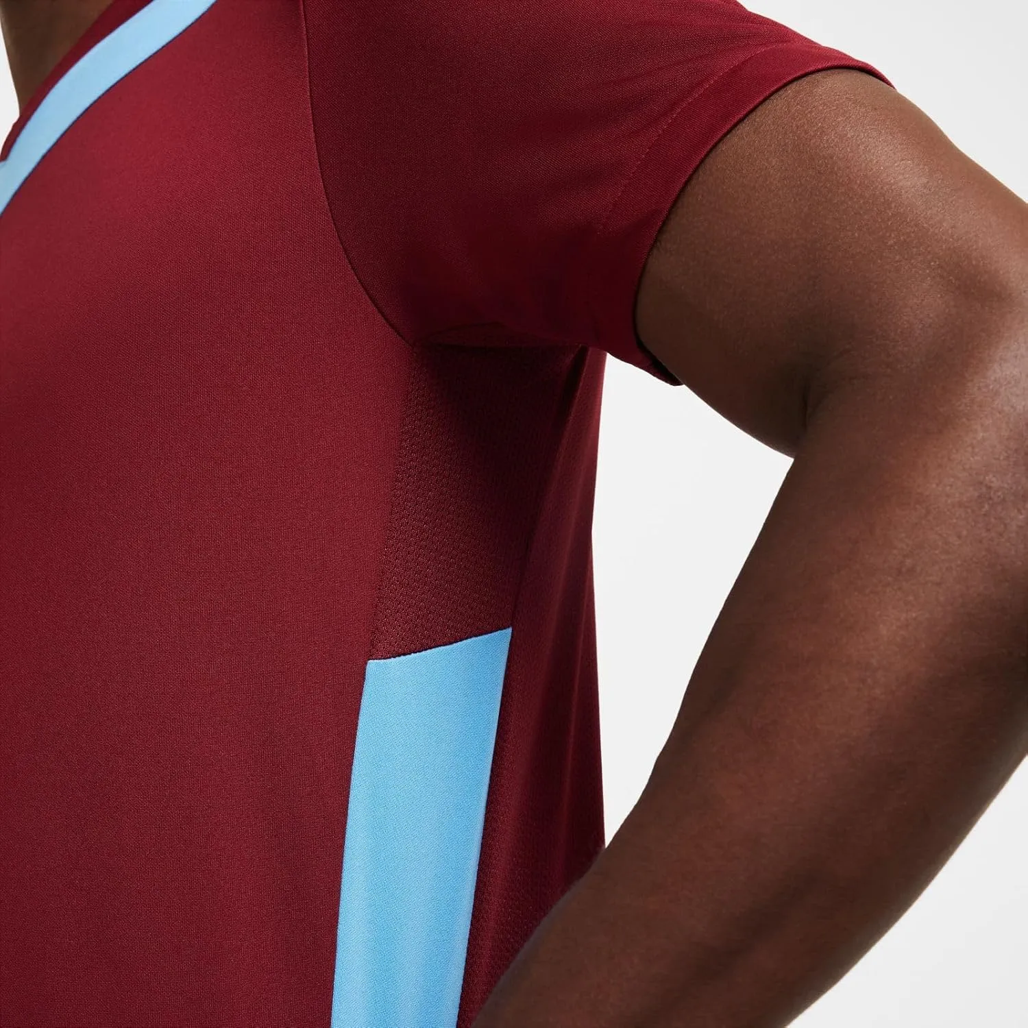 Nike Men's Sports