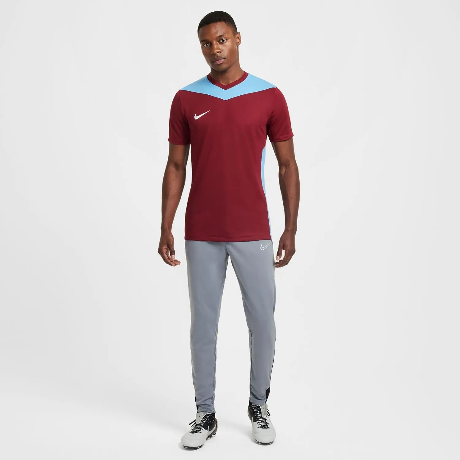 Nike Men's Sports