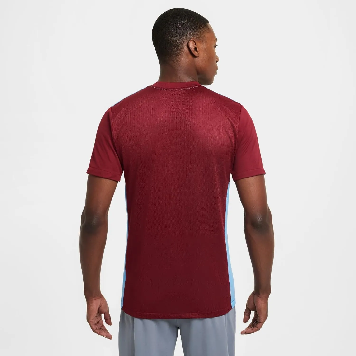 Nike Men's Sports