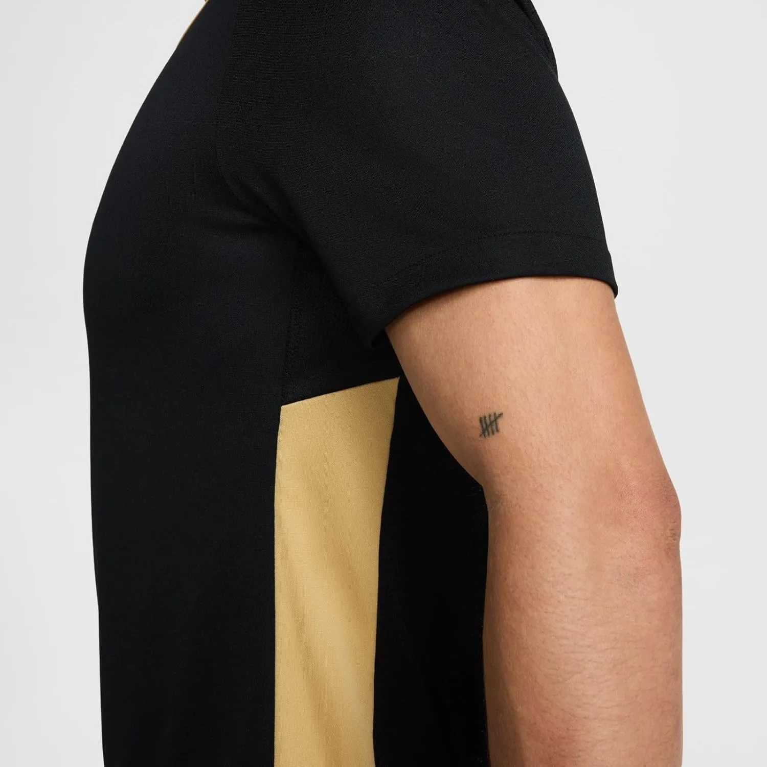 Nike Men's Sports