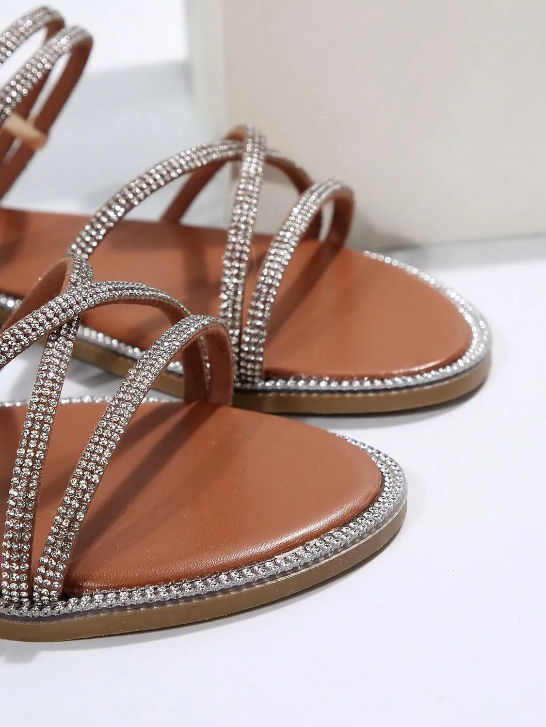 OYOANGLE Women's Rhinestone Strappy Open Toe Slide Sandals Slip on Casual Flat Sandals