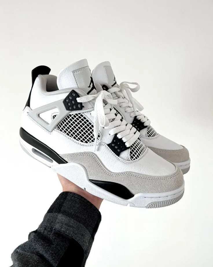 "Nike Air Jordan Retro 4 Military Black – Iconic Style, Supreme Comfort!"