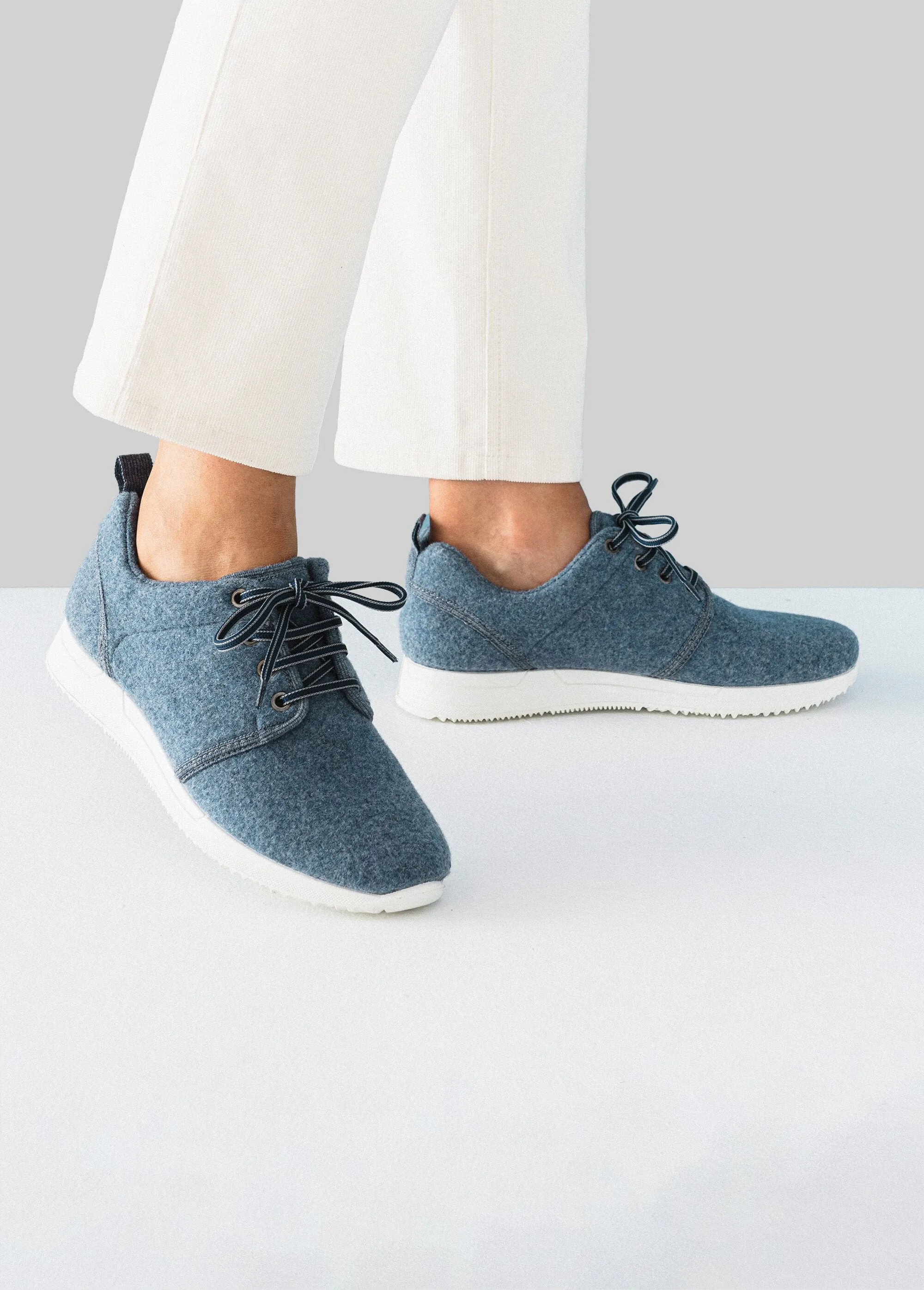 Recycled wool sneakers