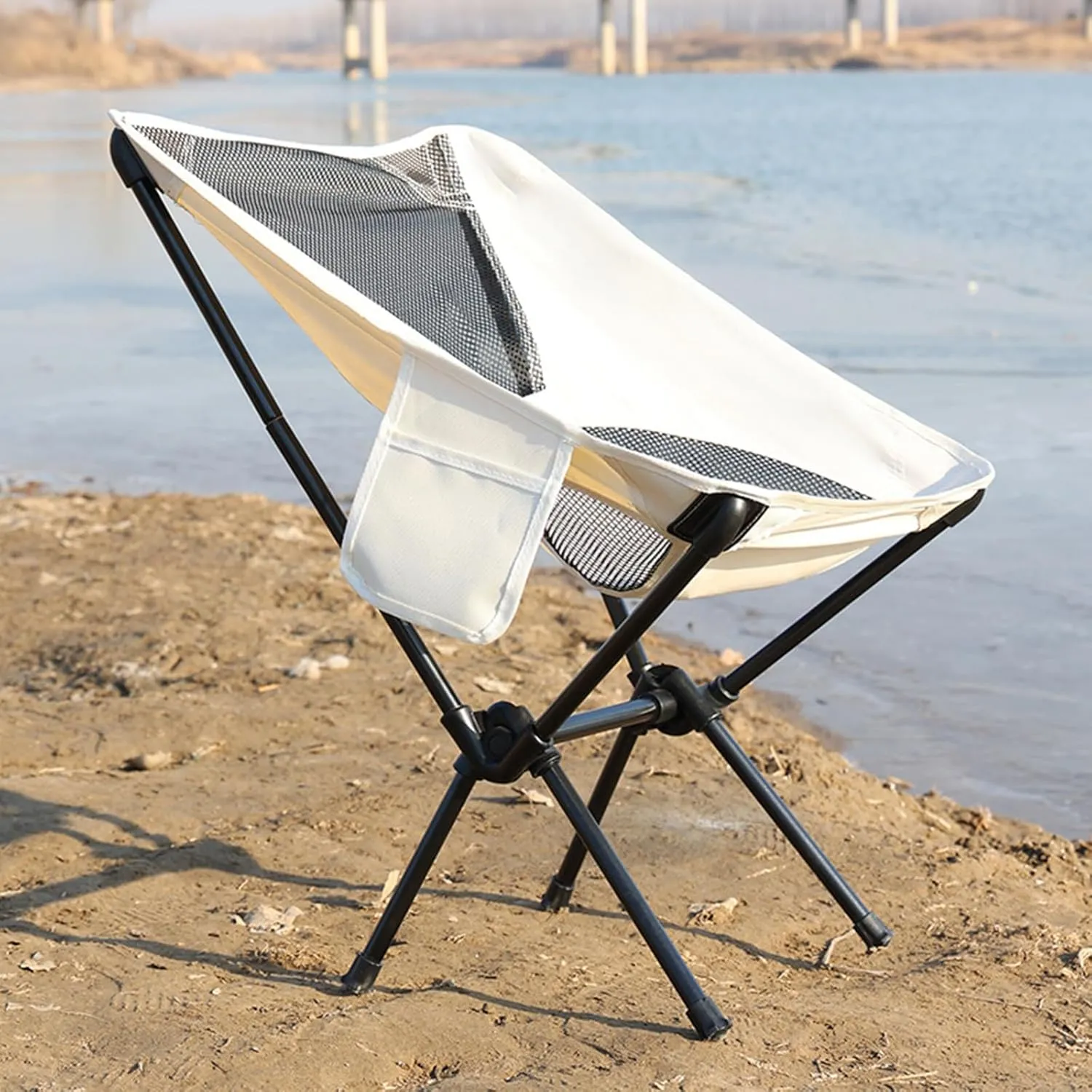 Set of 2 Outdoor Camping Chairs for Adults, Ultralight Portable Folding Chair with Carry Bag, 600D Oxford Fabric, 100KG Load Capacity, for Travel, Beach, Picnic, Hiking,White