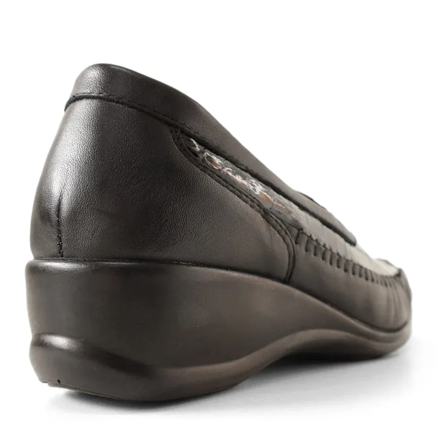 TESSELLI Irene Casual Shoe - Black Croc Patent Leather
