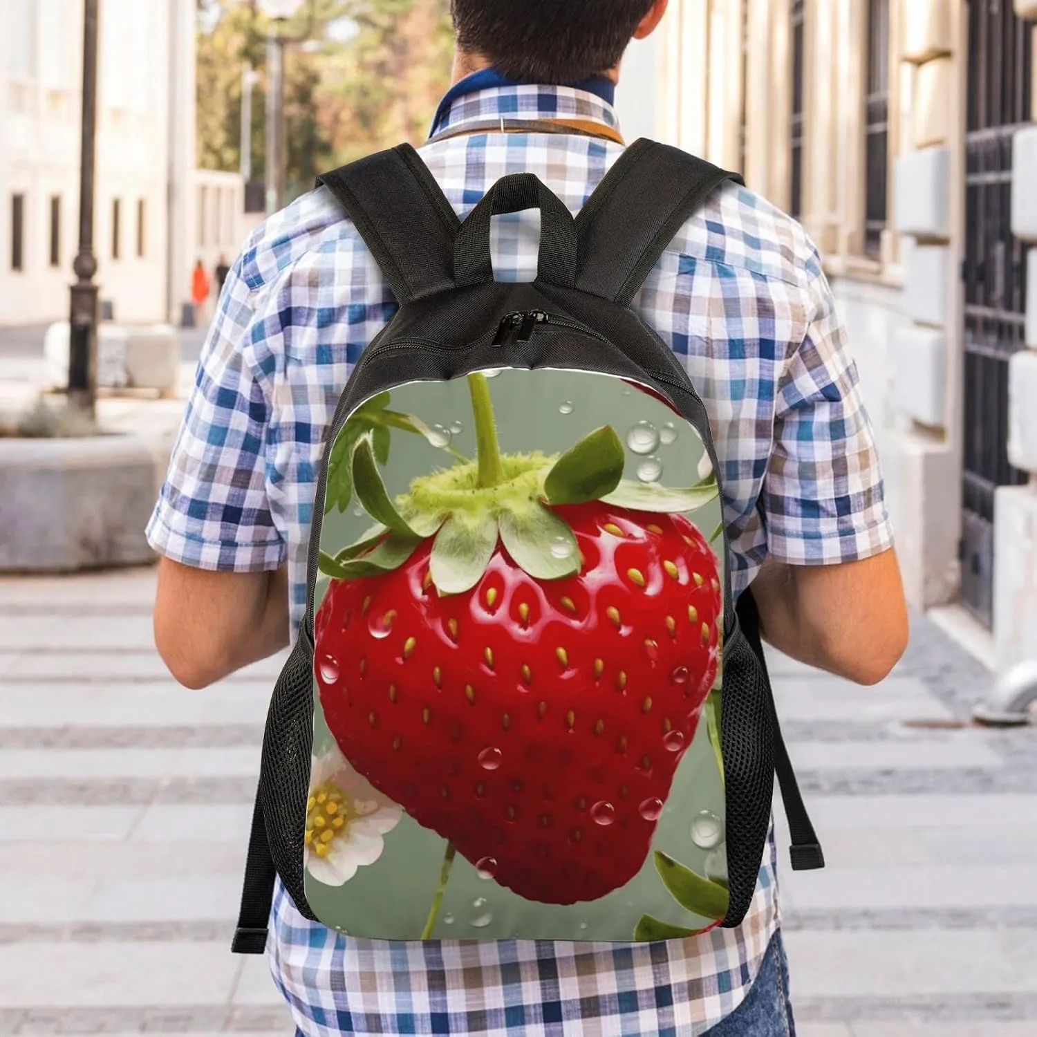 Travel Backpack for Women Men Lightweight 17 inch Laptop Bag Lovely Strawberry Backpack Casual Daypack