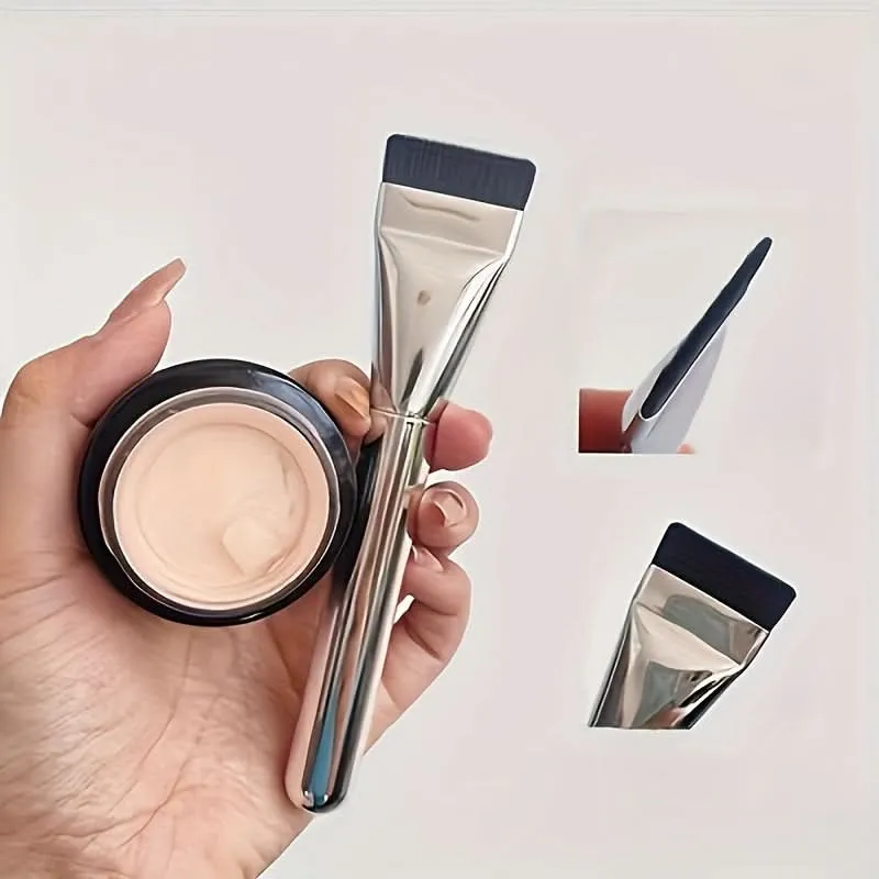 Ultra-Thin Flat Foundation & Mask Brush