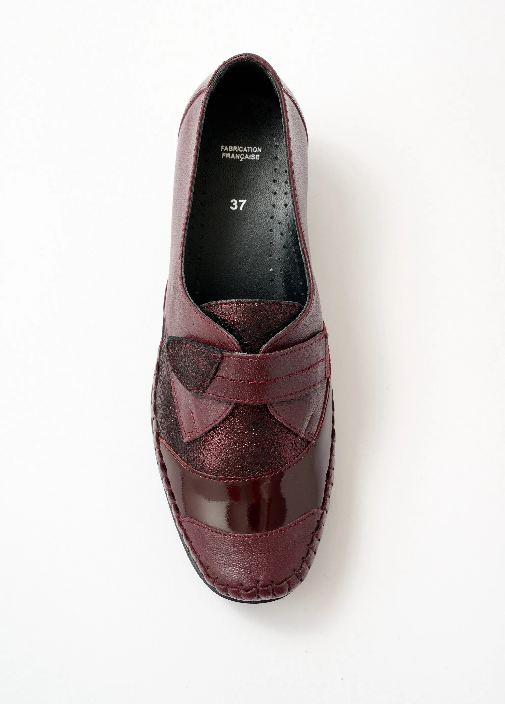 Velcro comfort width wedge derbies