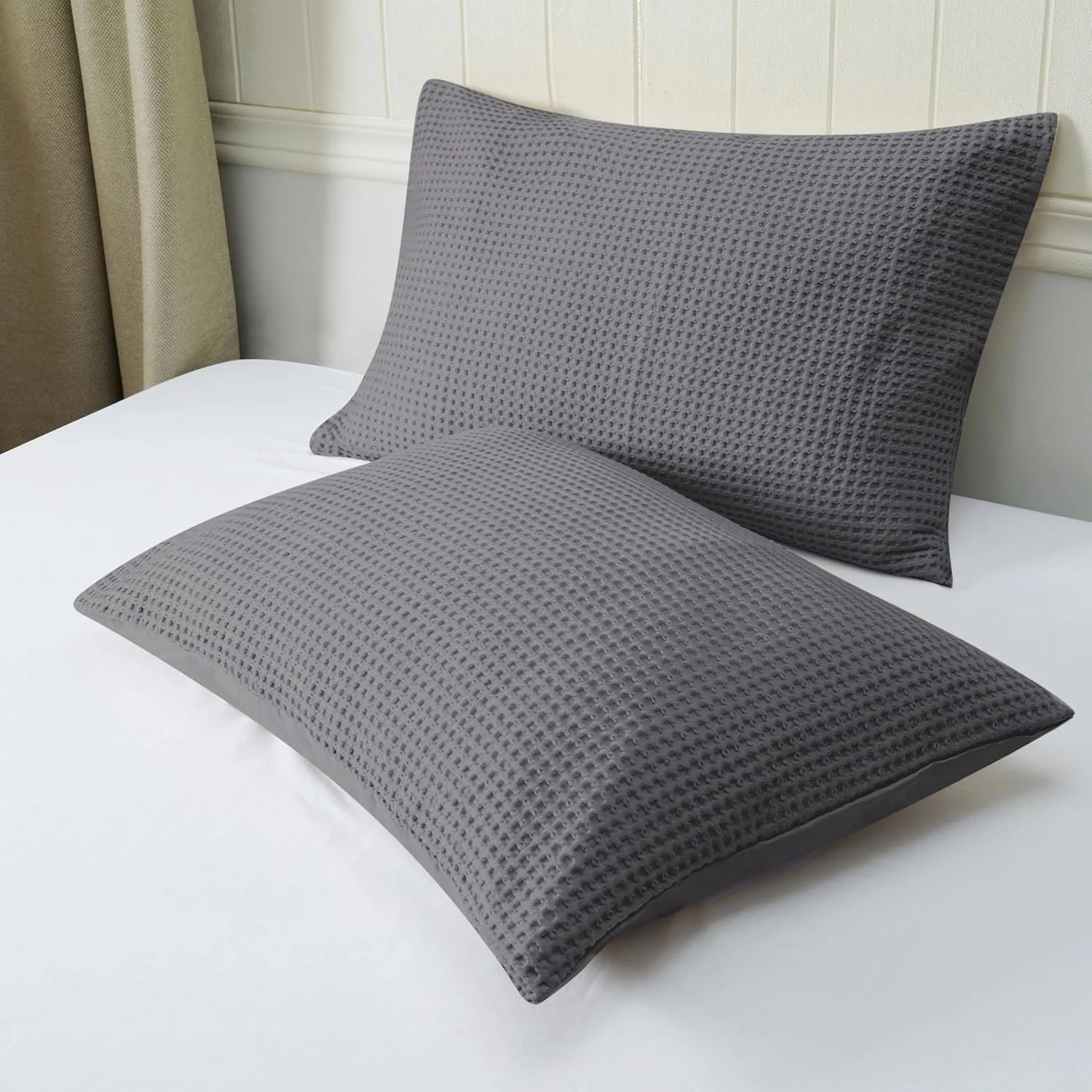 Waffle Weave Pillowcases King Size 2 Pack, 100% Egyptian Cotton 600 Thread Count, Ultra Soft Pillow Shams with Envelope Closure, Breathable Skin-Friendly Pillow Case, Dark Grey, 20x36 Inches