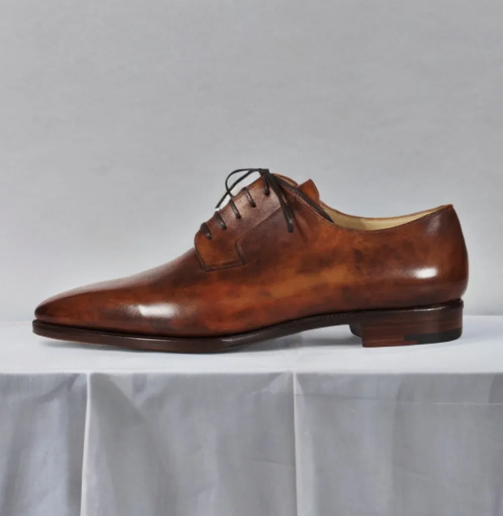 Whole-cut patina derby