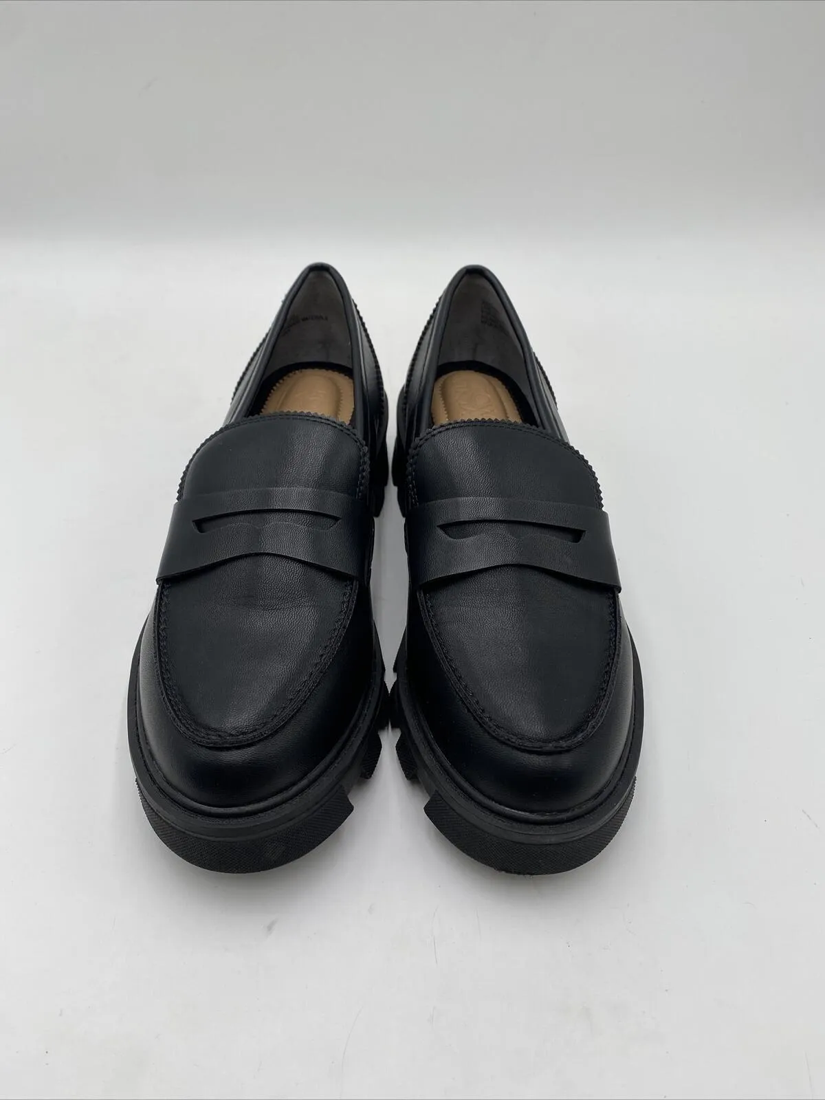 Women’s Crown Vintage Lane Loafer Black Size 7.5M - Very Good