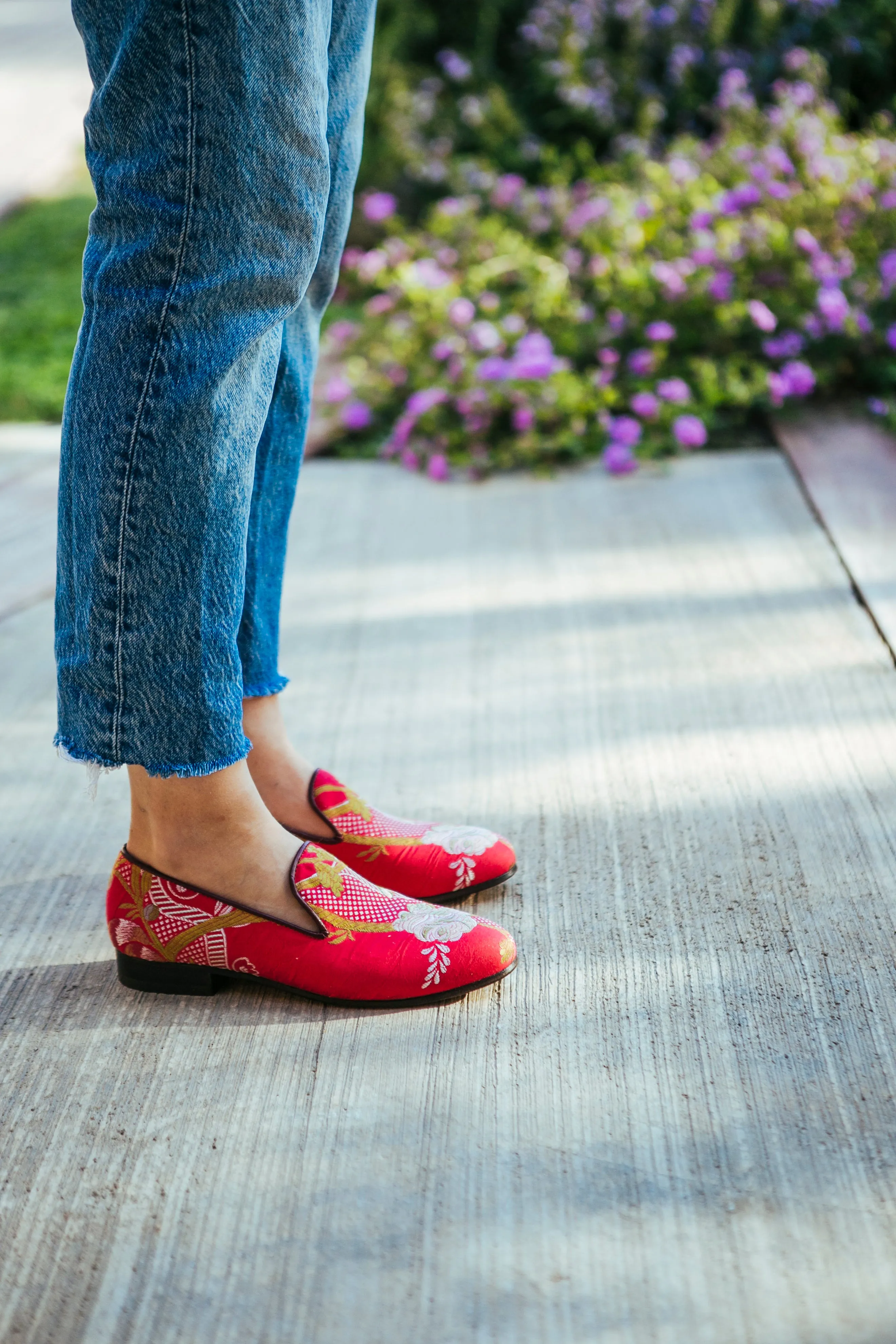 Women's Pink Brocade Valenciana Slippers